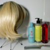Guide Complet pour l&rsquo;Entretien des Perruques : Astuces et Conseils Essentiels