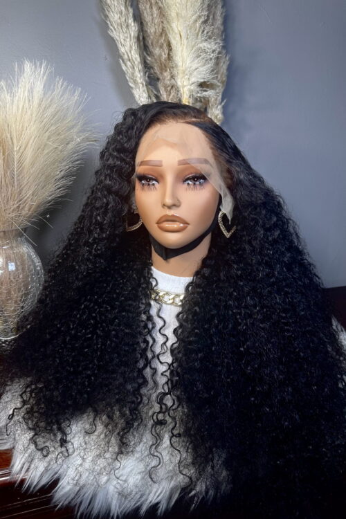 WENDY 28’’ Black Curly
