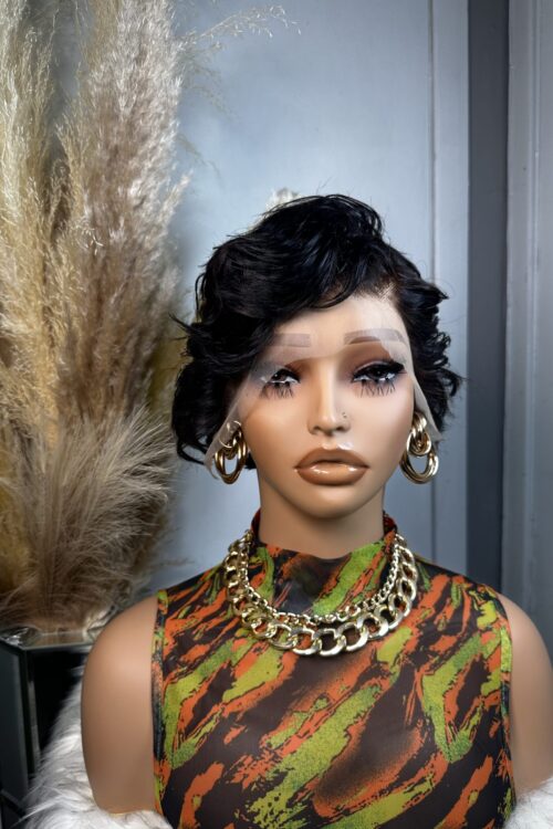 TÉCIA 6’’ Black Human Hair