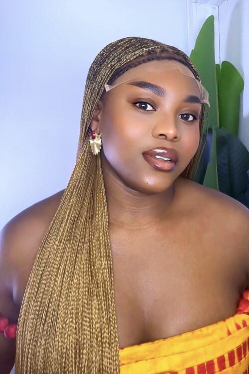 RONISIA – PERRUQUE EN TRESSE DROITE FRONTAL